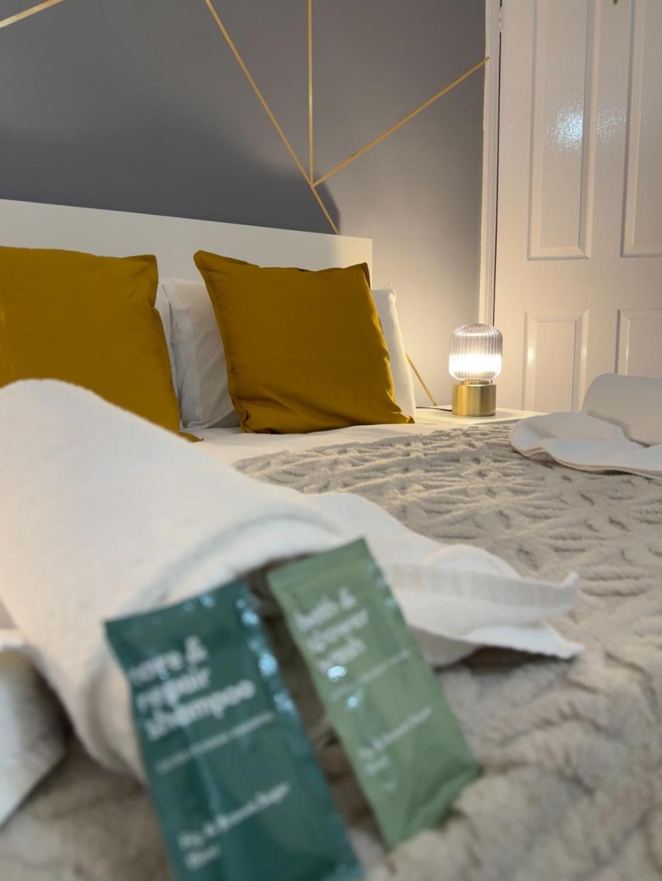 Holiday home Cozy 5b - Free Parking - Contractors & Groups *